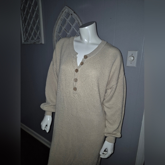 Free People FP Beach Hailee Sweater Midi Dress Size Medium NWT - Picture 4 of 10